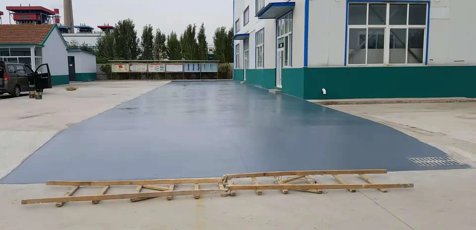 城口车间厂房地坪漆修补翻新